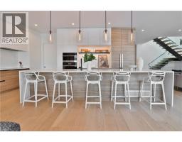 70 UPPER MOUNT ALBION Road - 12