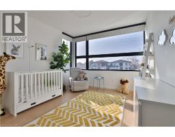 70 UPPER MOUNT ALBION Road - 24