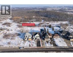 70 UPPER MOUNT ALBION Road - 40