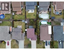 110 HIGHBURY Drive - 47