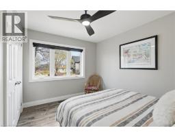 3 REMBE Avenue - 19