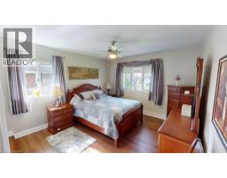 16 DALEVIEW Crescent - 12