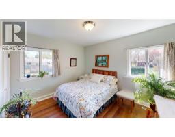 16 DALEVIEW Crescent - 14