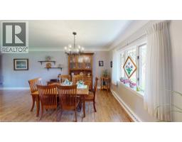 16 DALEVIEW Crescent - 9