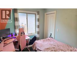 62 DRIFTWOOD Drive - 11