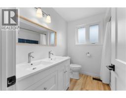 142 MARCELLA Crescent - 22
