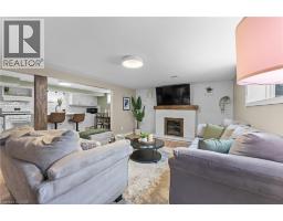 142 MARCELLA Crescent - 33