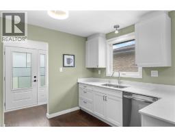 142 MARCELLA Crescent - 9