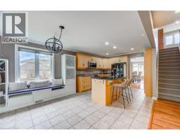 175 KINGFISHER Avenue - 10