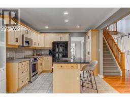 175 KINGFISHER Avenue - 11