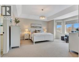82 MAPLECREST Drive - 13