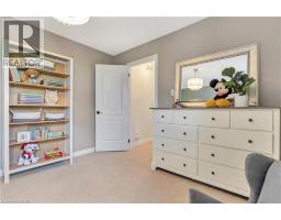 82 MAPLECREST Drive - 17