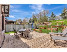 82 MAPLECREST Drive - 26