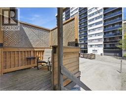 252 KING Street W - 39