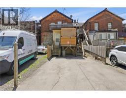 252 KING Street W - 41
