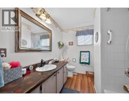 331 MACCRAE Drive - 22