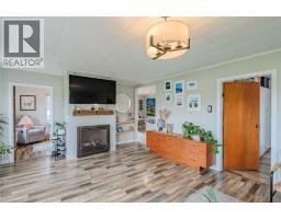 125 TOWNLINE Street - 6