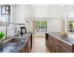 211 BALLANTYNE Avenue - 12