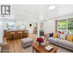 211 BALLANTYNE Avenue - 7