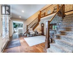 45 PEPPERTREE Crescent - 9