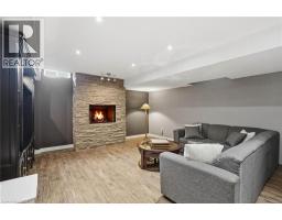 27 BARRETT Avenue - 24