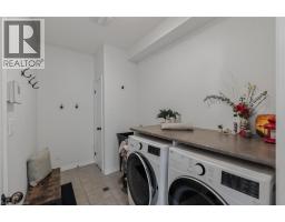217 WOODWAY Lane - 7