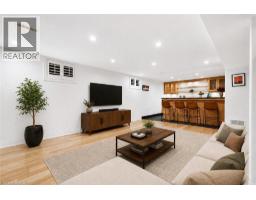 89 STONEGATE Drive - 34