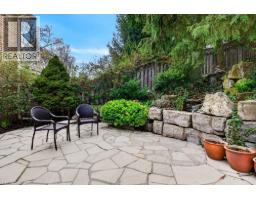 89 STONEGATE Drive - 41