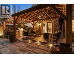 89 STONEGATE Drive - 44