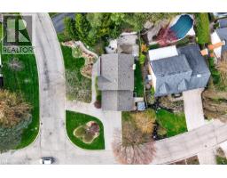 89 STONEGATE Drive - 49