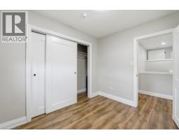 773 LAWRENCE Road - 25