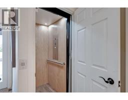 720 MOUNTAIN BROW Road W - 41