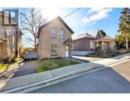 187 DRUMMOND Street - 2