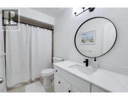 232 STONEHENGE Drive UnitNo. 2 - 32