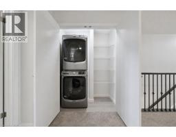 873 ROBERT FERRIE Drive - 30