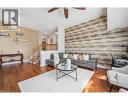 96 HAY Crescent - 15
