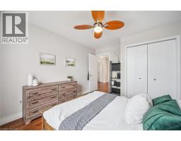 96 HAY Crescent - 17