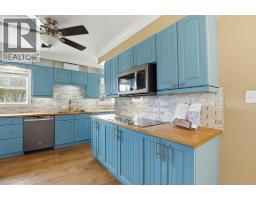 154 SNYDERS Road W - 8