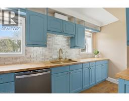 154 SNYDERS Road W - 9