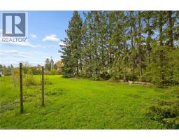 142 CARSON Drive - 5