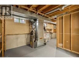 31 MAYFAIR Drive - 35