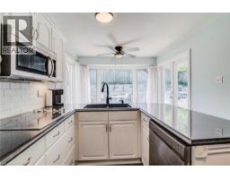 13 GATEVIEW Drive - 13