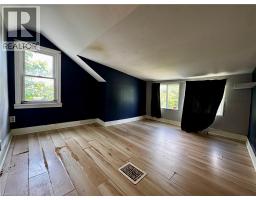 89 LINCOLN Avenue - 10