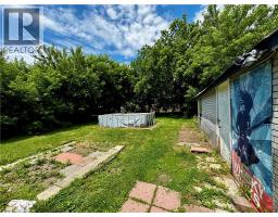89 LINCOLN Avenue - 13
