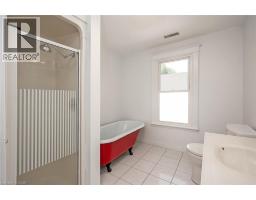 20 WARDROPE Avenue - 26