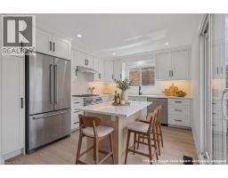 58 CATHERINE Street - 13