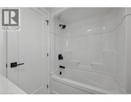 58 CATHERINE Street - 27
