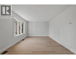 58 CATHERINE Street - 8