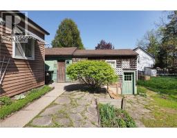 100 NORTH Drive - 33