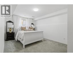 5 BRADBURY Crescent - 23
